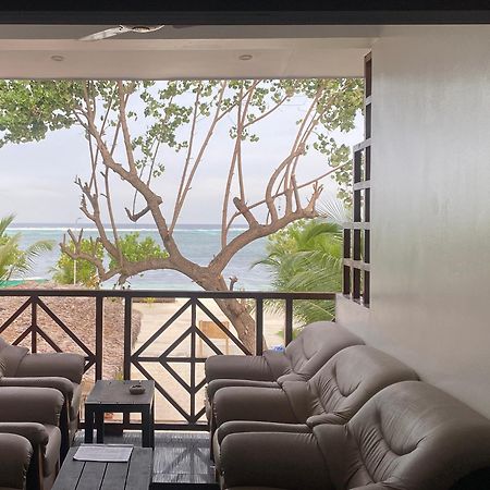 Hotel Elysian Hideaway Maafushi Esterno foto