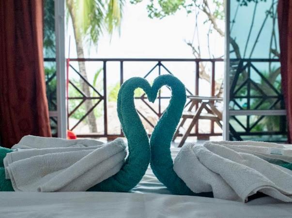 Hotel Elysian Hideaway Maafushi Esterno foto