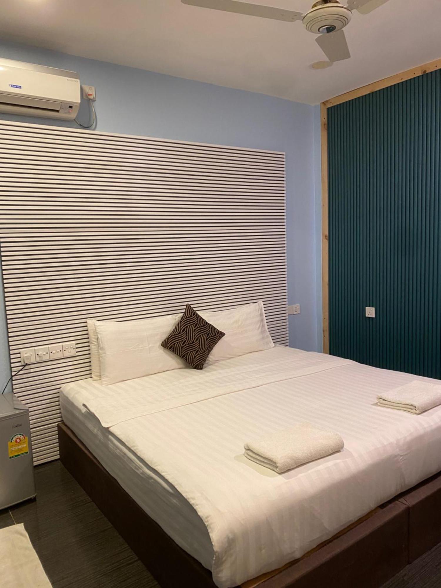 Hotel Elysian Hideaway Maafushi Esterno foto